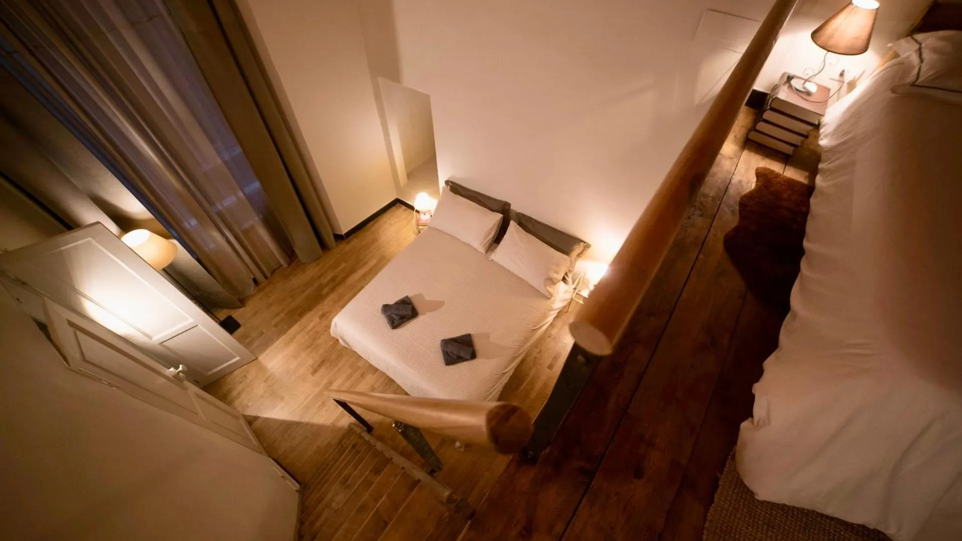 La Loggia Delle Regine Historic Center Apartment In A Period Building, Facing The Aquarium With Wi Fi And Ac Cenova İtalya